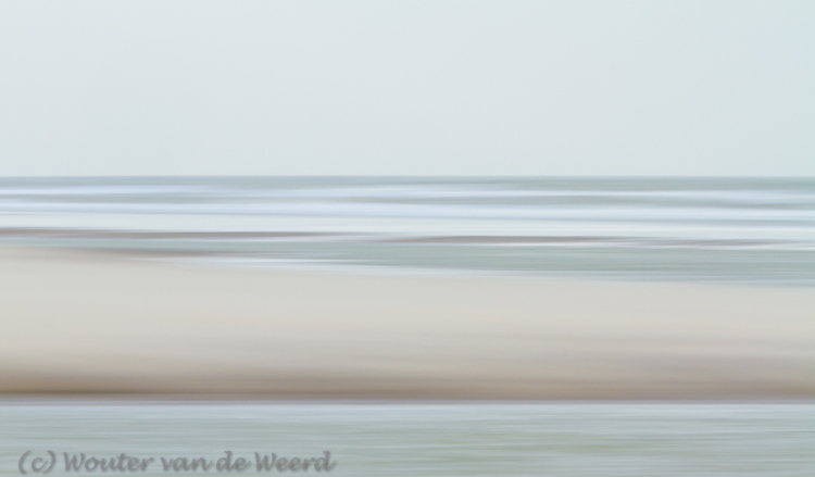2014-01-07 - Beach Colours - Katwijk - No. 5<br/>Strand - Katwijk - Nederland<br/>Canon EOS 7D - 170 mm - f/18.0, 1/15 sec, ISO 100