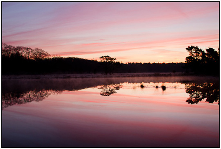 2011-03-20 - Net voor zonsopkomt<br/>Kootwijkerveen - Kootwijk - Nederland<br/>Canon EOS 7D - 24 mm - f/8.0, 0.2 sec, ISO 200