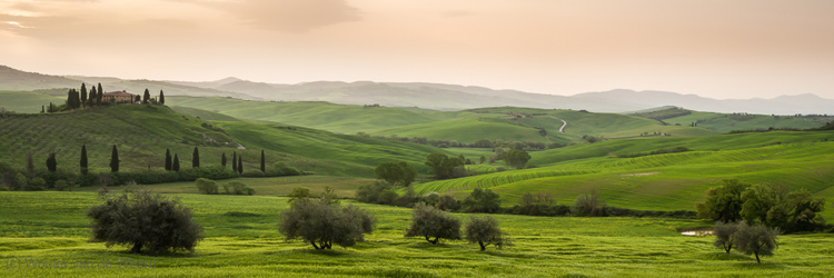2013-04-29 - Toscaans landschap bij zonsopkomst<br/>Toscane - San Quirico d’ Orcia - Italië<br/>Canon EOS 7D - 40 mm - f/16.0, 0.25 sec, ISO 100