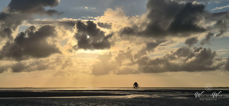2026-08-05 - Prachtige wolkenluchten boven de Engelsmanplaat<br/>Waddenzee bij Engelsmanplaat - Lauwersoog - Nederland<br/>Galaxy S26 - 5.4 mm - f/1.8, 1/13400 sec, ISO 25