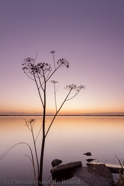 2013-11-30 - Net na zonsondergang aan het meer<br/>Wijde Blik - Kortenhoef - Nederland<br/>Canon EOS 7D - 10 mm - f/16.0, 30 sec, ISO 100
