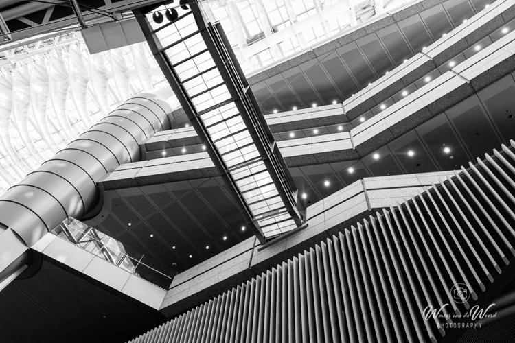 2026-02-12 - Architectuurfotografie vind ik ook leuk<br/>Tokyo International Forum - Tokio - Japan<br/>Canon EOS R5m2 - 24 mm - f/8.0, 1/80 sec, ISO 1000