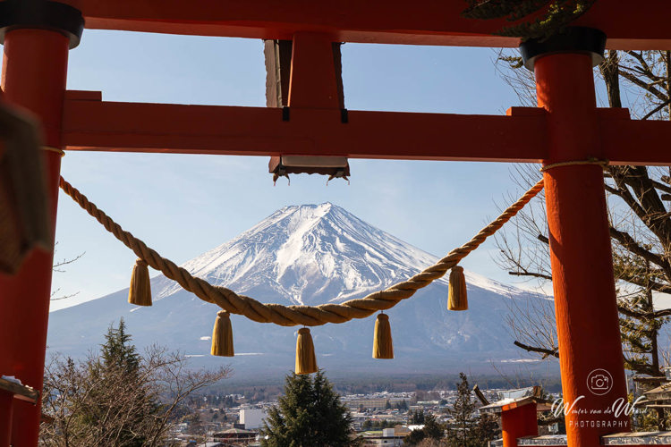 2026-02-10 - Mount Fuji<br/>Chureito Pagoda - Fujiyoshida - Japan<br/>Canon EOS R5m2 - 65 mm - f/8.0, 1/400 sec, ISO 200