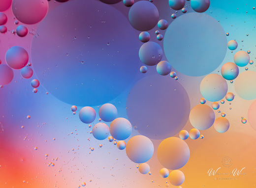 2022-12-28 - Pastel bubbels<br/>Keuken - Zeist - Nederland<br/>Canon EOS R5 - 100 mm - f/2.8, 1/40 sec, ISO 800