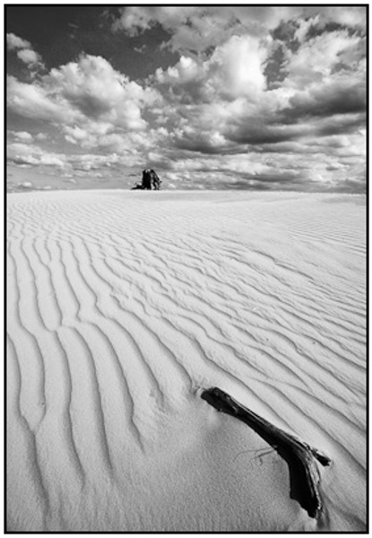 2010-04-02 - Wijdse zandvlakte met Hollandse wolkenlucht<br/>NP De Hoge Veluwe - Otterlo - Nederland<br/>Canon EOS 50D - 10 mm - f/11.0, 1/500 sec, ISO 200