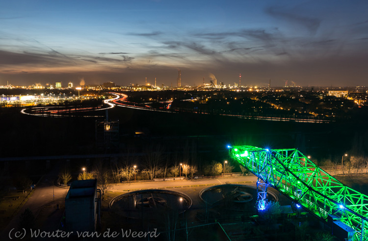 2016-04-01 - Verlicht terrein van bovenaf gezien<br/>Landschaftspark - Duisburg - Duitsland<br/>Canon EOS 5D Mark III - 29 mm - f/8.0, 30 sec, ISO 200