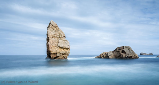 2015-04-26 - Urros de Liencres<br/>Playa de Arnia - Liencres - Spanje<br/>Canon EOS 5D Mark III - 27 mm - f/16.0, 33 sec, ISO 100