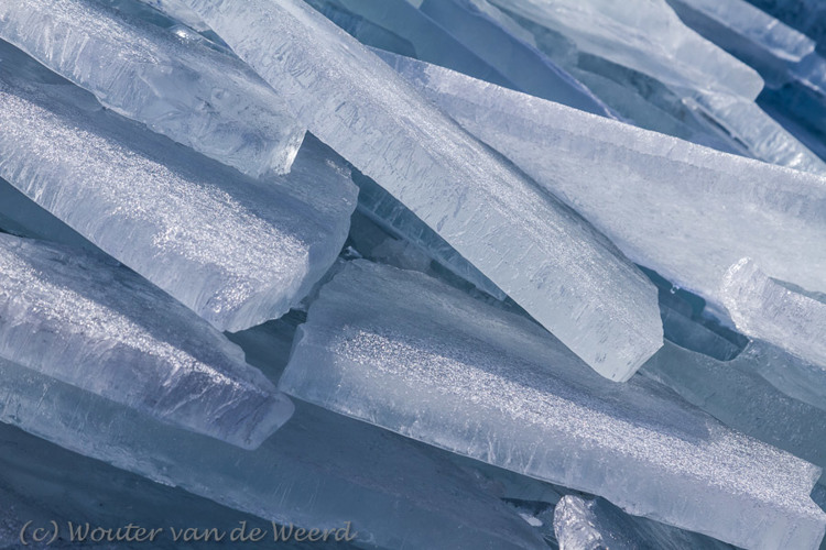 2013-01-28 - Kruiend ijs - blauwe ijsplaten<br/>Stavoren - Nederland<br/>Canon EOS 7D - 85 mm - f/11.0, 1/125 sec, ISO 200